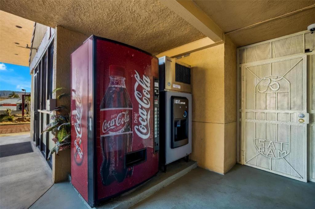 Americas Best Value Inn Redlands San Bernardino Extérieur photo