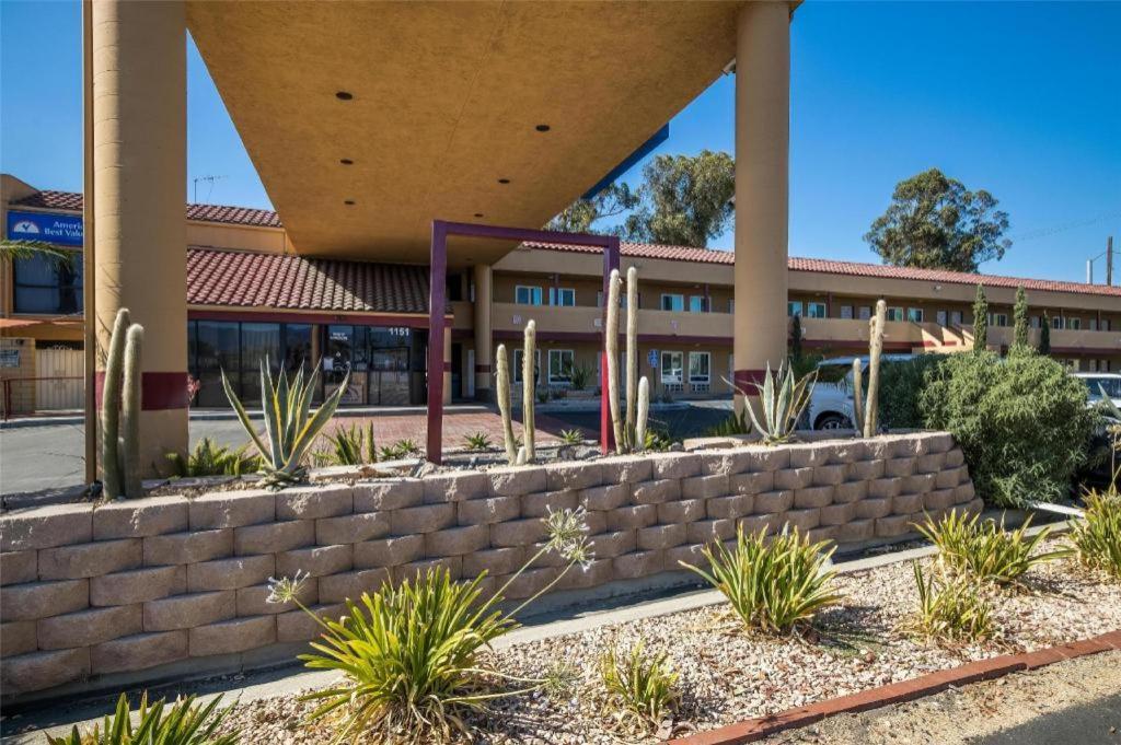 Americas Best Value Inn Redlands San Bernardino Extérieur photo